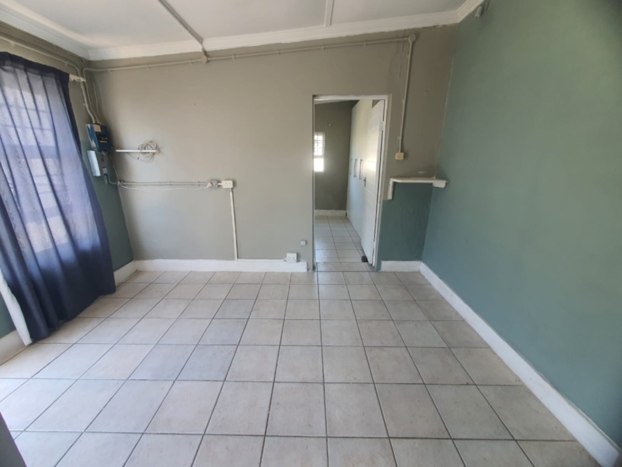 To Let 1 Bedroom Property for Rent in Vincent Eastern Cape